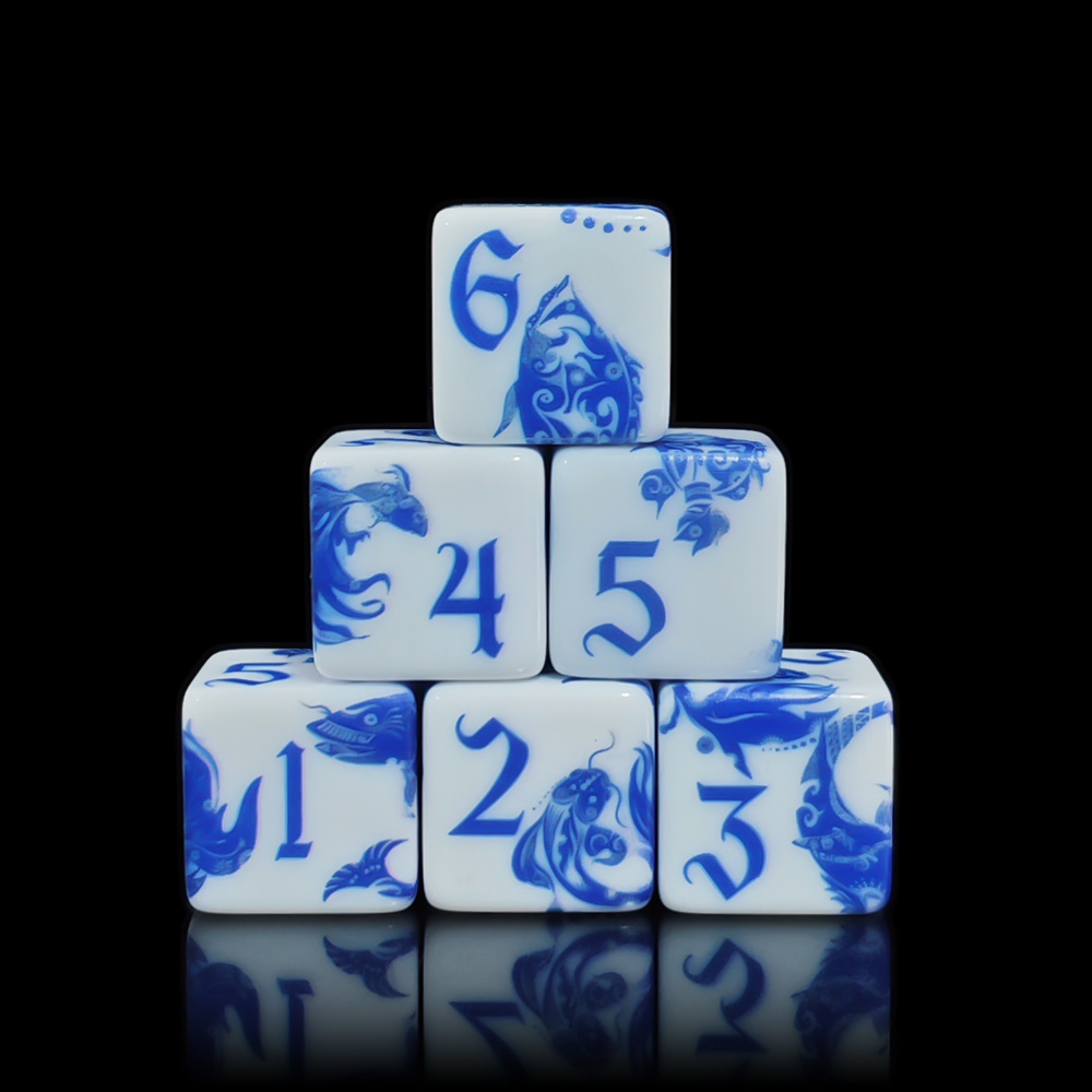 Board Game Electronic Table - 12 Stück blaue und weiße Porzellan-Koi-Fisch-D6-Würfel,