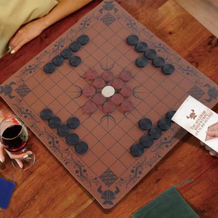 HNEFATAFL: Wikinger-Schachbret – Board Game Vikings Bewertung und Preis