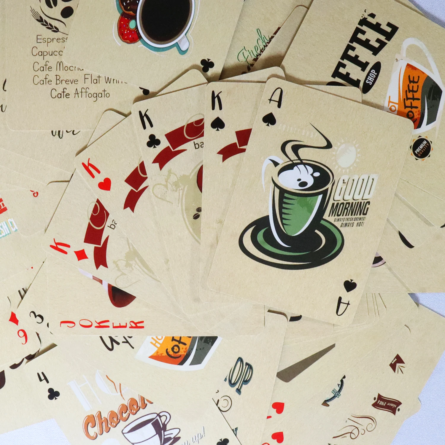 Kaffeepapier-Spielkarten im Vi – Board Game Viral Bewertung und Preis